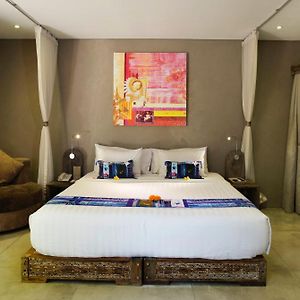 Villa à 2 Chambres à Coucher